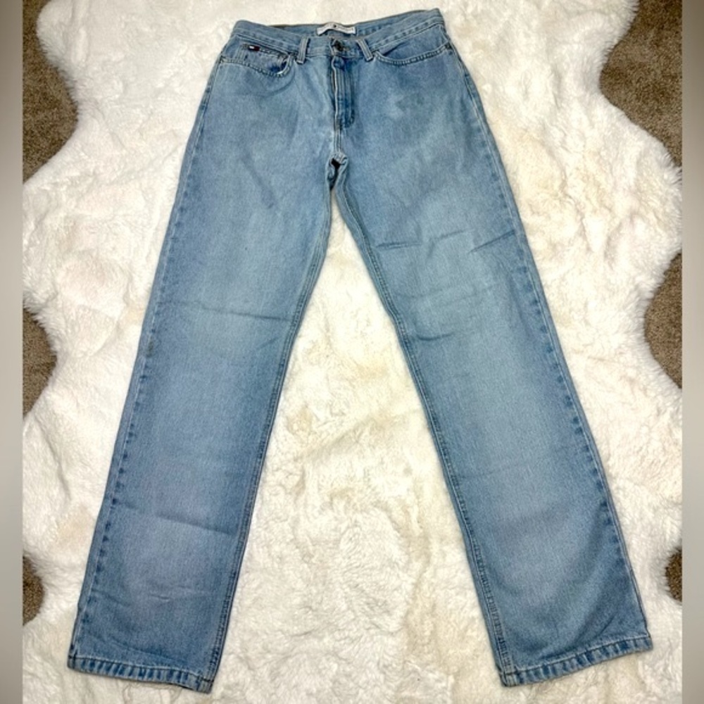 Rad Vintage Y2K Tommy Hilfiger Relaxed Straight Leg Light Wash Blue Jeans